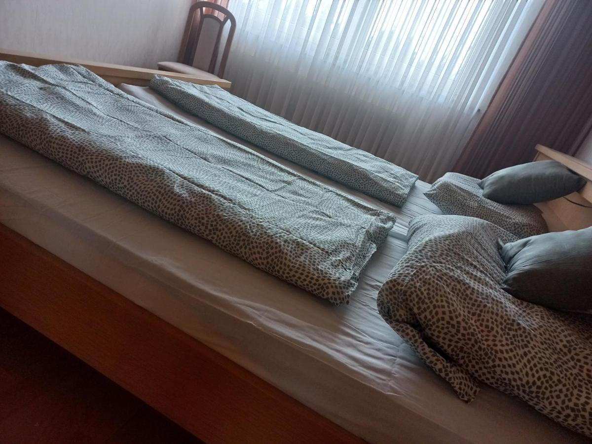 Hoteliving Duesseldorf Airport Ратінген Екстер'єр фото